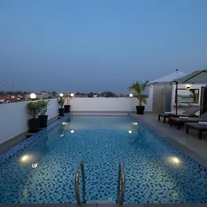 فندق Angkor Channary 3*