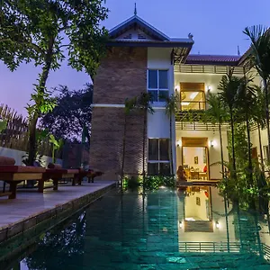 River Bay Siem Reap