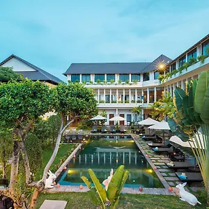 Lok Taneuy 4*