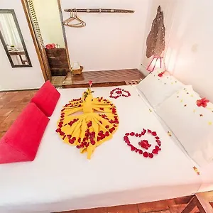 Sizen Retreat &