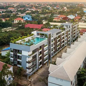 Sky Park Condotel &