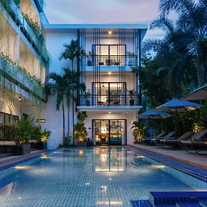 Grand Yard La 5*