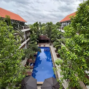 Angkor Daji Boutique シェムリアップ