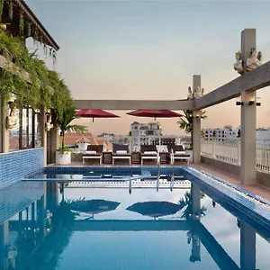 Bronam & 4* Siem Reap
