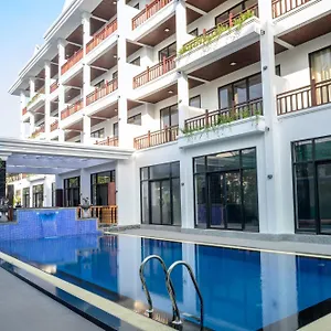 Pich Kunthea Angkor 4*