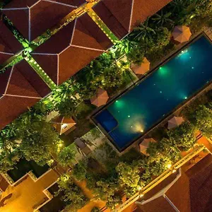 Hotel D' Angkor 4*