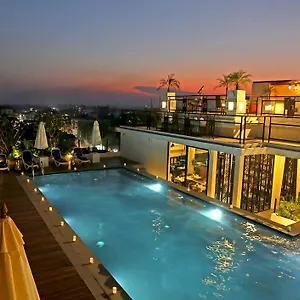 Hari Residence&spa Hotel 4*