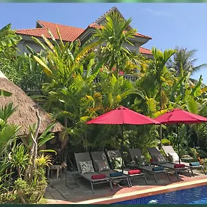 3 Monkeys Villa Residence فيلة *