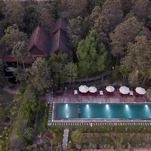 Bong Thom Forest 5* Siem Reap