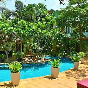 Hak Boutique Bed & Breakfast 3*