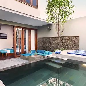 Hotel Ung-D Hotel 4*