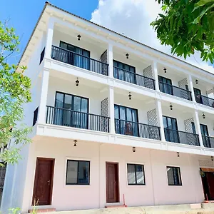 Pensionat Amara House *
