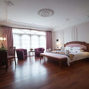 Regency Angkor Отель