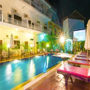 Blossoming Romduol Boutique Hotel 3*