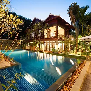 So Chou- Serenity Pool