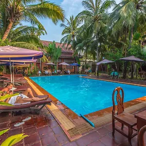 Neak Pean - Wooden House Hotel 3*