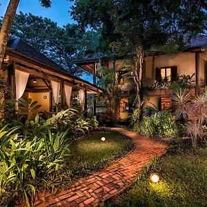 Amatao Tropical Villa *