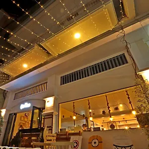 Oops Hostel Siem Reap