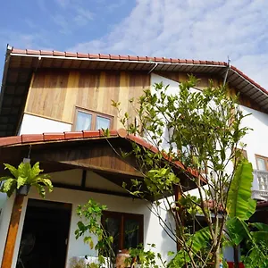 Angkor Dino Bed & Breakfast