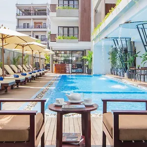 Palace & Hotel 4*
